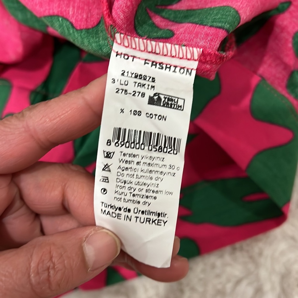 Unique robe, pants and bra set - Picture 11 of 16